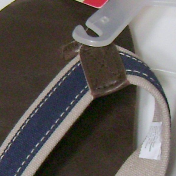 NWT Oshkosh B'gosh Boys Brown Flip Flop Sandal Jared-13 Slip-On  Size 12Y - Picture 4 of 7